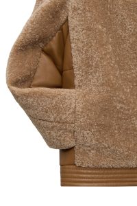 کاپشن زنانه Prag چرم تدی خردلی کلاه‌دار دری مد