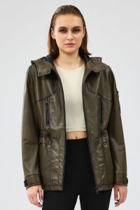 کت چرم بلند کلاهدار خاکی زنانه جسیکا دری مد