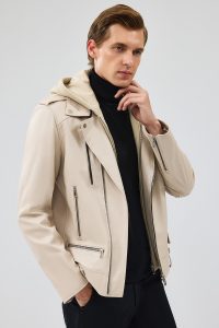 کت چرم موتورسواری کلاهدار بژ مردانه باتلر دری مد