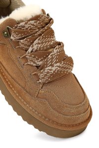 کتونی زنانه تدی جیر شتری خزدار بنددار لژدار دری مد