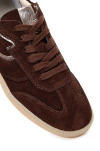 کتونی زنانه جیر قهوه‌ای بنددار دری مد