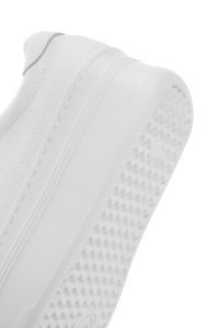 کتونی زنانه چرم سفید بنددار لژدار دری مد