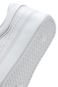 کتونی زنانه چرم سفید بنددار لژدار دری مد