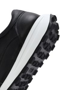 کتونی زنانه چرم مشکی بنددار زیپ‌دار کناری دری مد