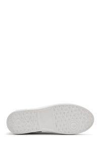 کتونی زنونه چرم سفید بنددار با زیره ضخیم دری مد