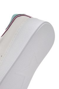 کتونی زنونه چرم سفید بنددار با زیره ضخیم دری مد