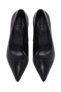 کفش زنانه چرم مشکی پاشنه‌نازک استیلتو دری مد