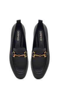 کفش لوفر زنانه چرم مشکی سگک‌دار دری مد