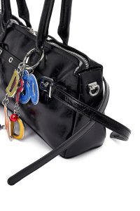 کیف زنانه مشکی بنددار با اکسسوری دری مد