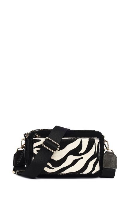 کیف کراس بادی زنانه مشکی بلند طرح‌دار دری مد