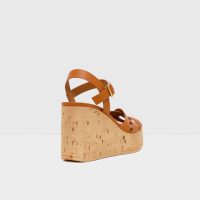 صندل لژدار زنانه عسلی TAMANT-TR – ALDO