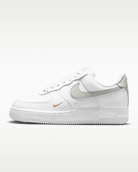 کتونی نایک Nike Air Force ۱ &#۰۳۸;#۸۲۱۷;۰۷ Essential اورجینال