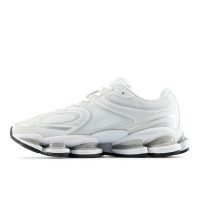 کتونی نیو بالانس New Balance 2000 اورجینال