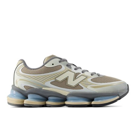 کتونی نیو بالانس New Balance 2000 اورجینال