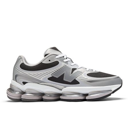 کتونی نیو بالانس New Balance 2000 اورجینال