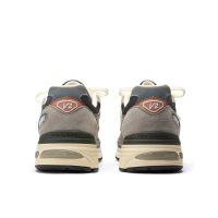 کتونی نیو بالانس New Balance 991 اورجینال