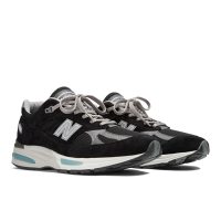 کتونی نیو بالانس New Balance 991 اورجینال