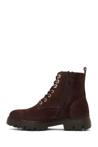 بوت زنانه جیر قهوه‌ای زیپ‌دار تخت‌ضخیم بنددار دری مد