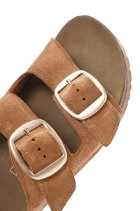 دمپایی جیر چرمی زنانه عسلی سگک‌دار دری مد