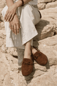کفش لوفر چرم جیر زنانه قهوه‌ای دری مد