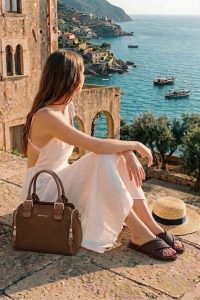 کیف دستی زنانه قهوه‌ای بند بلند پارچه‌ای دری مد
