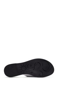 دمپایی زنانه چرمی متالیک نقره‌ای دری مد