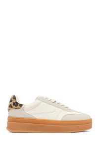 کتونی زنانه بژ بنددار لژدار دری مد