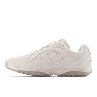 کتونی نیو بالانس New Balance 204 اورجینال