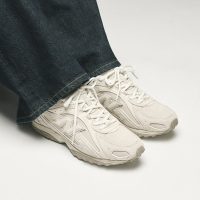 کتونی نیو بالانس New Balance 204 اورجینال