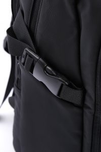 کوله پشتی پارچه‌ای تکنولوژیک مشکی بدون‌جنسیت D-Pack