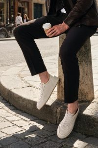 کتونی چرمی مردانه سفید بندی دری‌مد